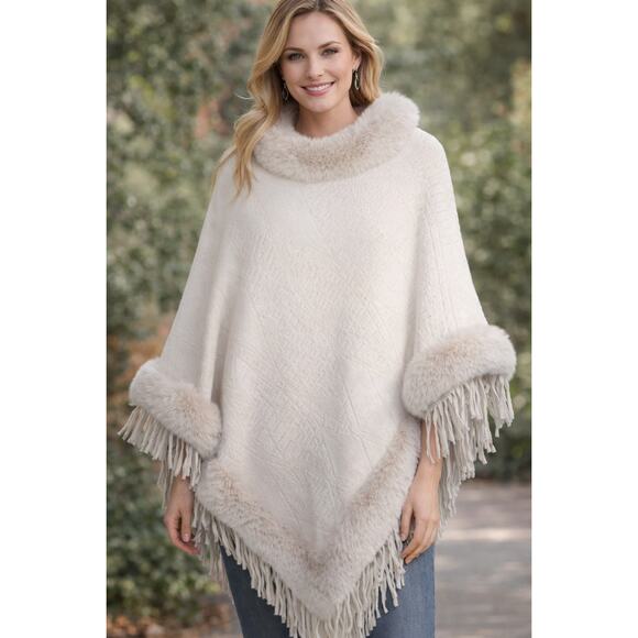 Elegant Knit Poncho Shawl Wrap with Faux Fur Collar & Tassel Hem Cozy One Size - Picture 2 of 9